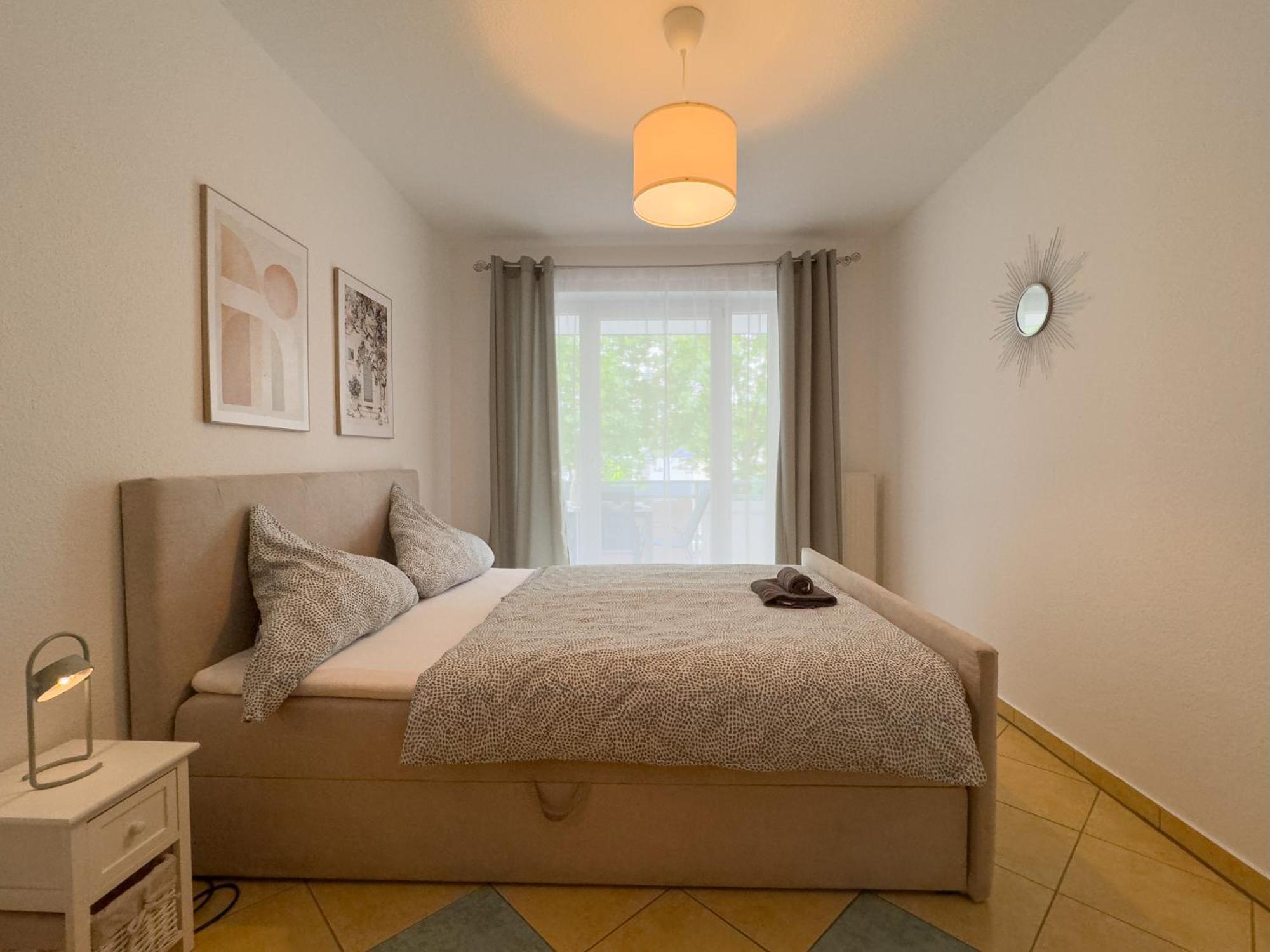 110Qm - 4 Zimmer - Privat Parkplatz - Zentral - Balkon - Mallibase Apartments Kassel Eksteriør billede